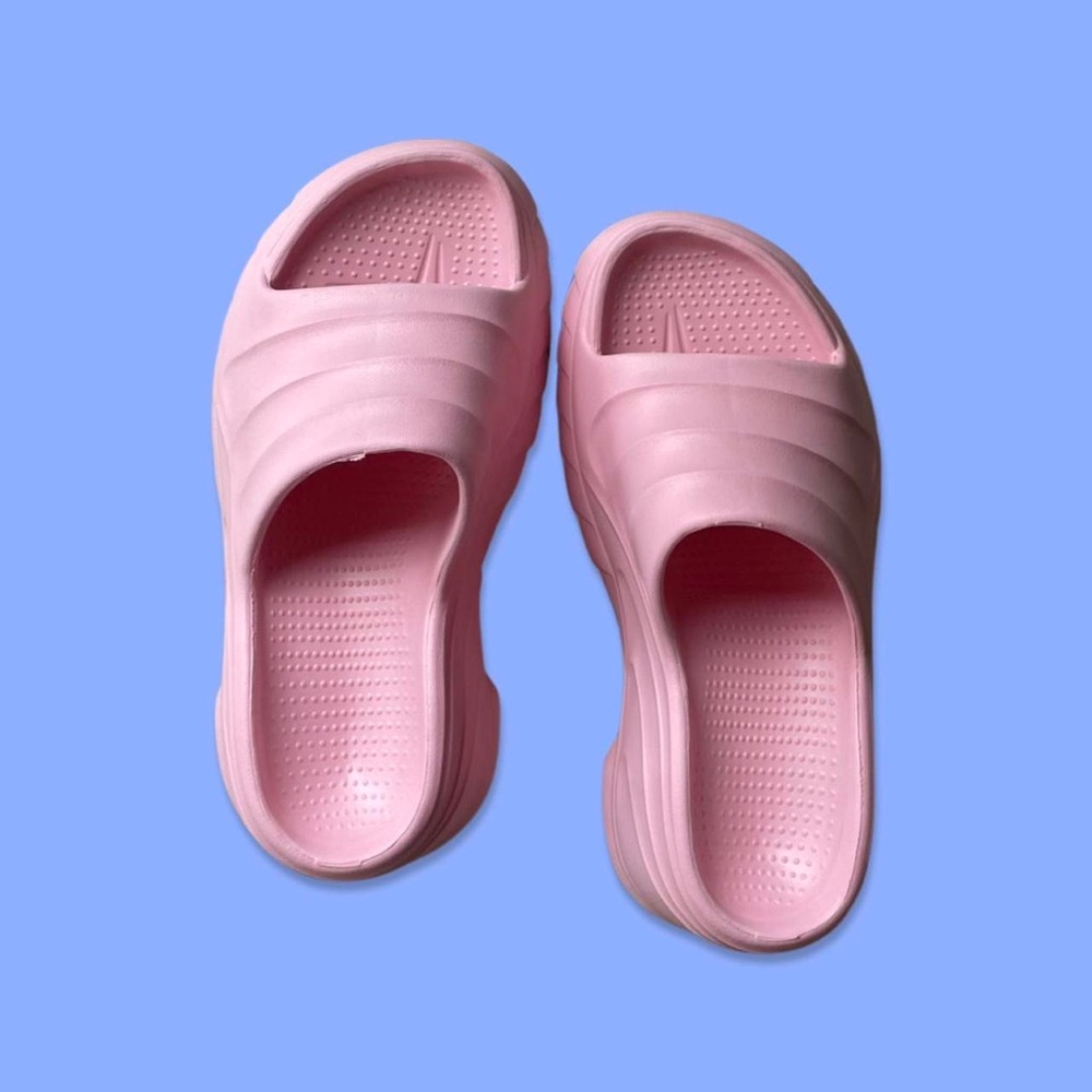 Chunky Marshmallow Platform Sandals